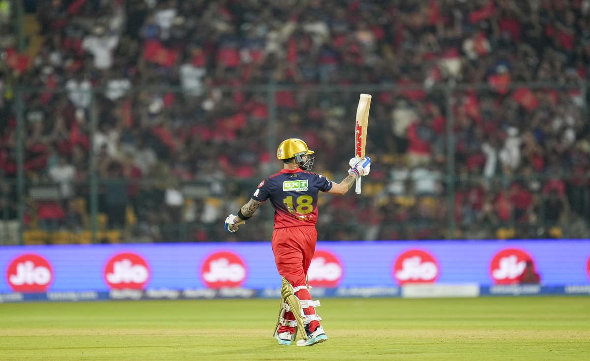 Virat Kohli shines on comeback, guiding RCB to a comfortable win over SRH
