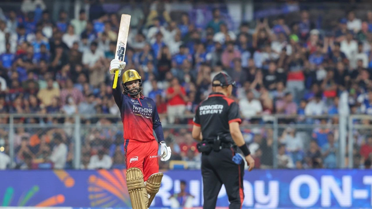 MI vs RCB: Rajat Patidar shatters the long standing record of Robin Uthappa