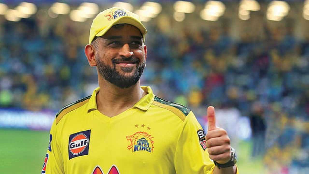 Ravichandran Ashwin hints at MS Dhoni continuing