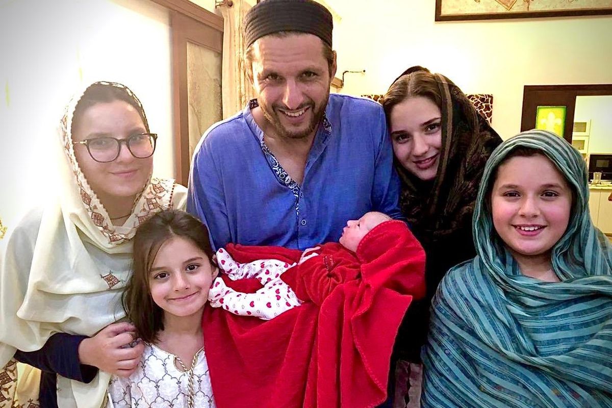 Shahid Afridi Daughter