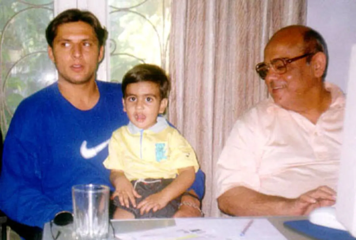 Shahid Afridi Father
