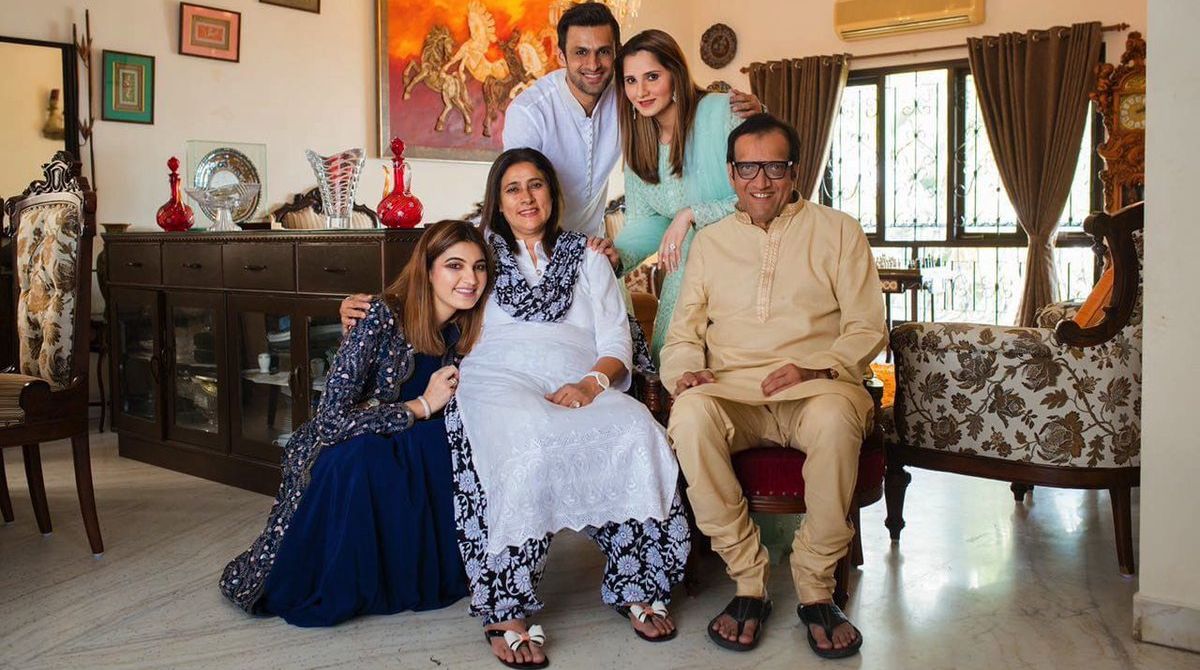 Shoaib Malik Family