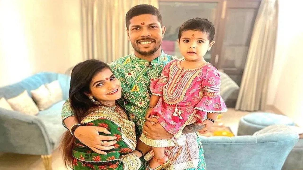 Umesh Yadav Daugher Umesh Yadav Daugher