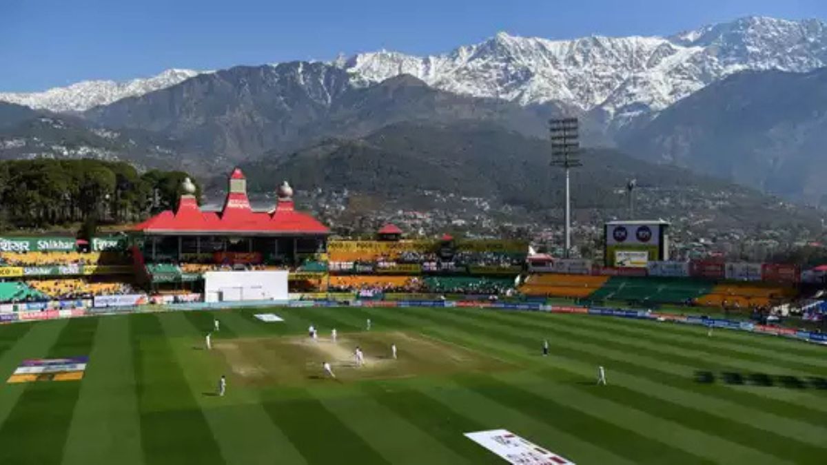 RCB vs GT pitch report