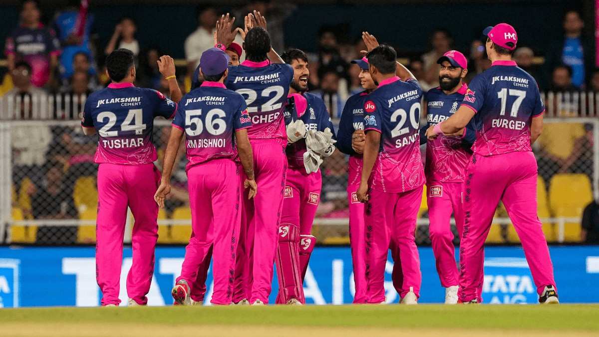 RR vs MI live score Guwahati weather