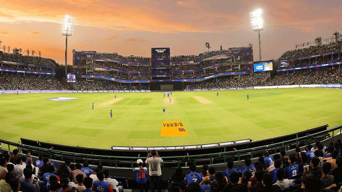 DC vs GT Pitch Report IPL 2026