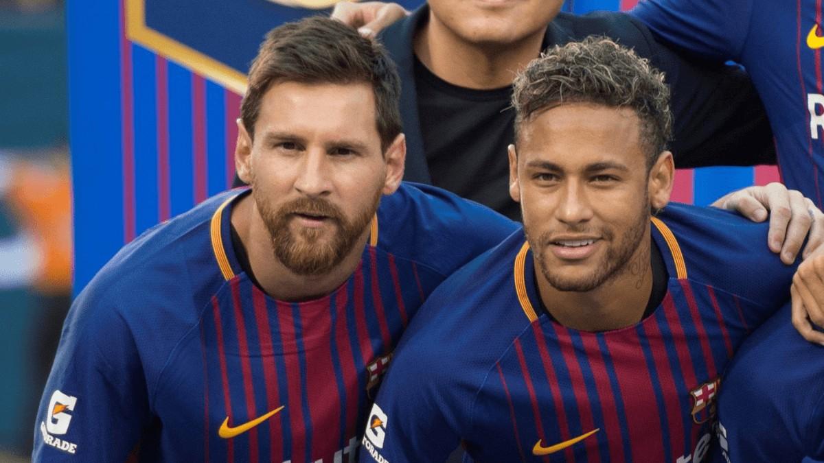 Lionel Messi on Neymar