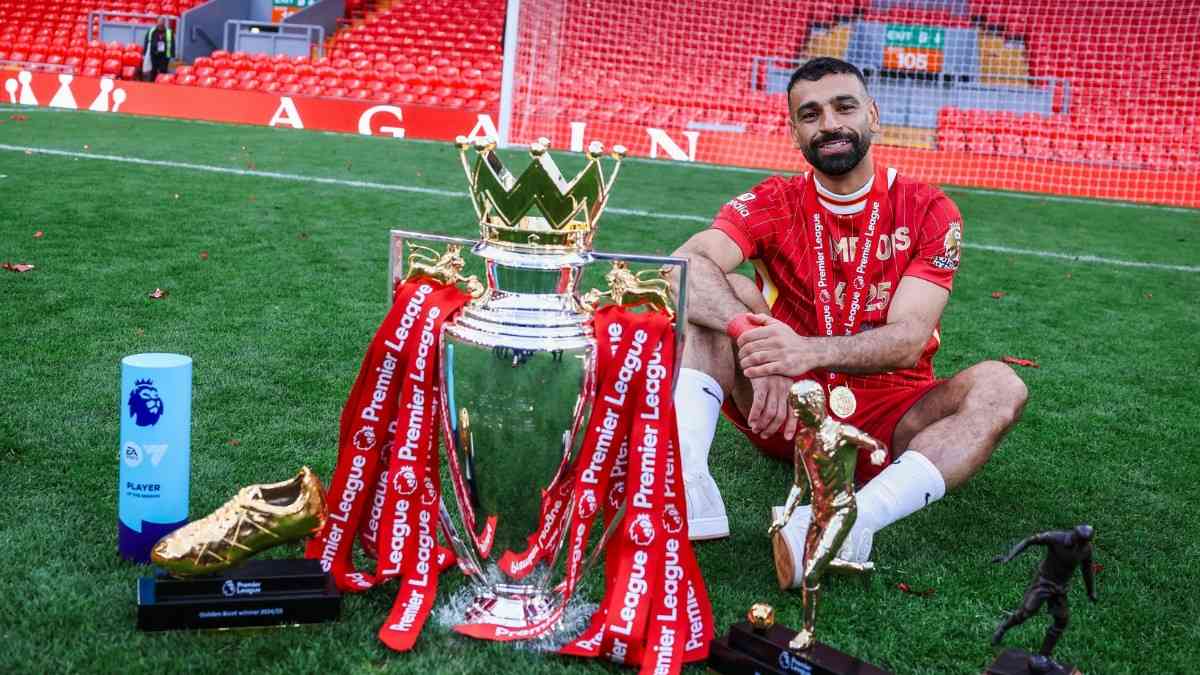 Mohamed Salah to Liverpool