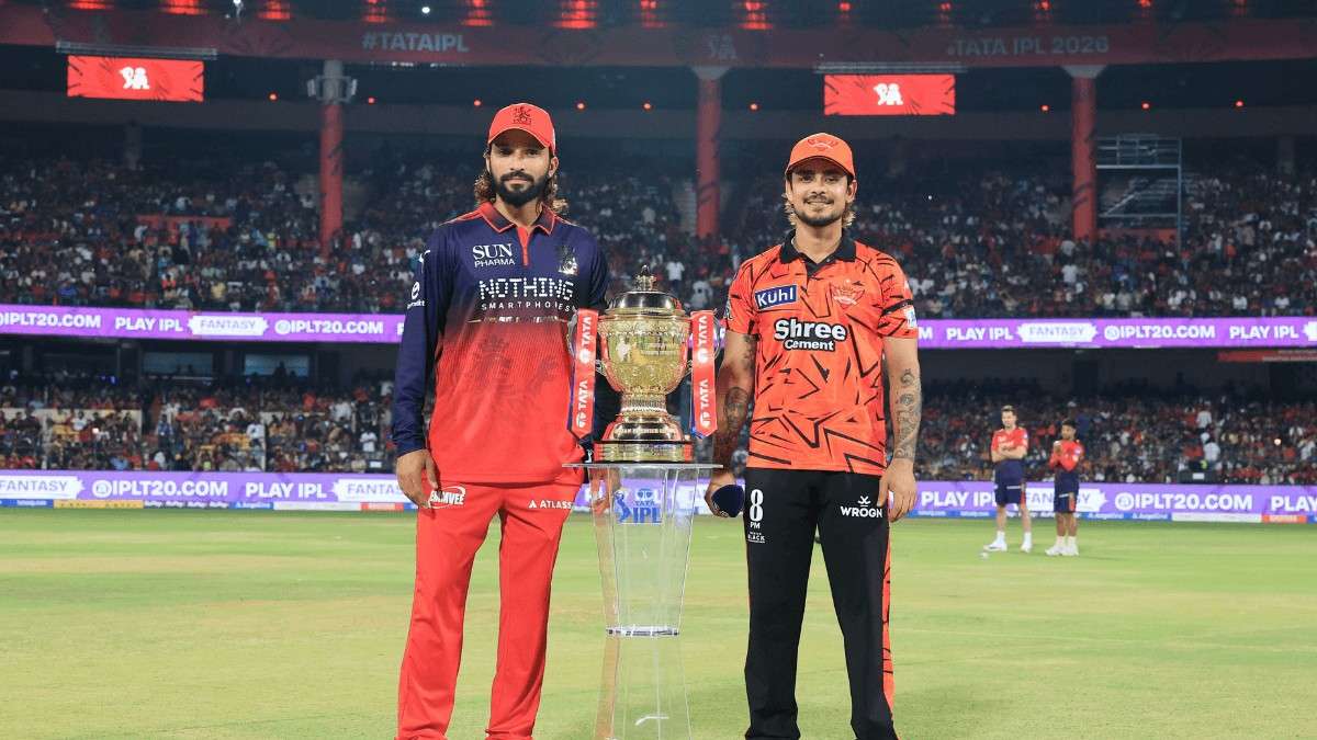 RCB vs SRH live score