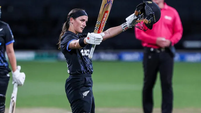 Amelia Kerr Amelia Kerr